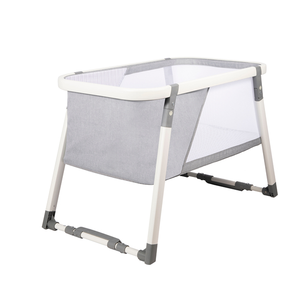 Portable Baby Playpen | River Baby